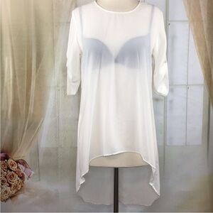 FUN & Flirt Open Back Sheer Blouse
Short Sleeved M